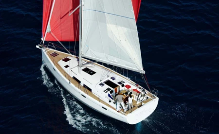 Hanse 415