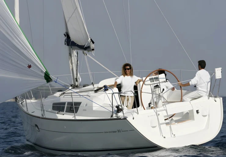 Sun Odyssey 32 Perf. Lefkas harbour | Sea 32i