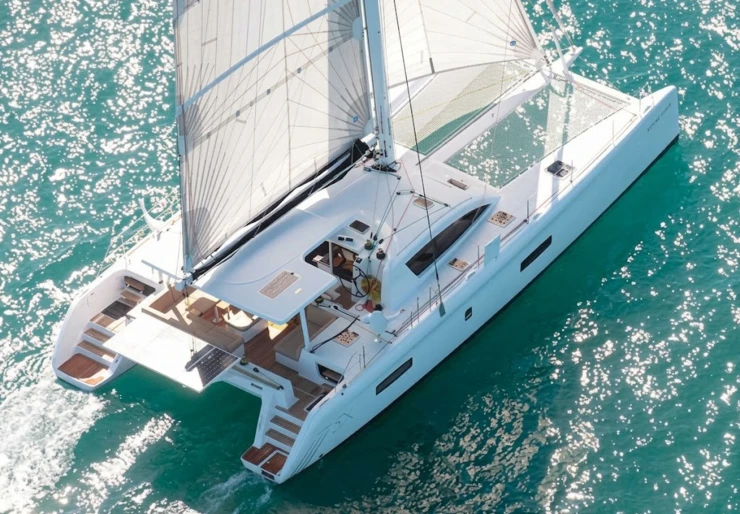 Outremer 5X Port Corbières | Wilding