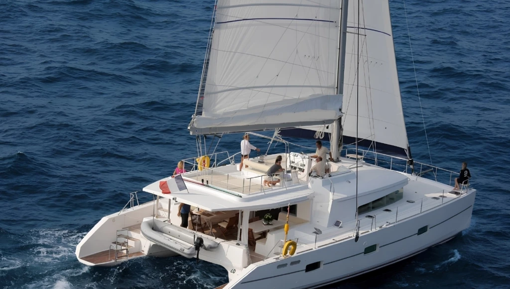The beauty of Dalmatia: a dream cruise in the Mediterranean, between nature and Croatian culture