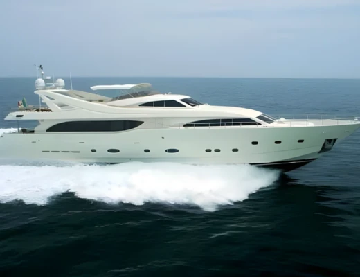 Ferretti 112