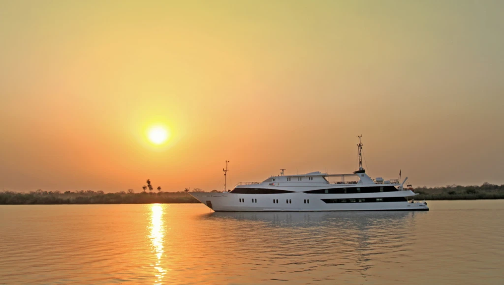 Le Cap-Vert dévoilé : navigation de 8 jours à la découverte du riche patrimoine et des paysages luxuriants de l'archipel