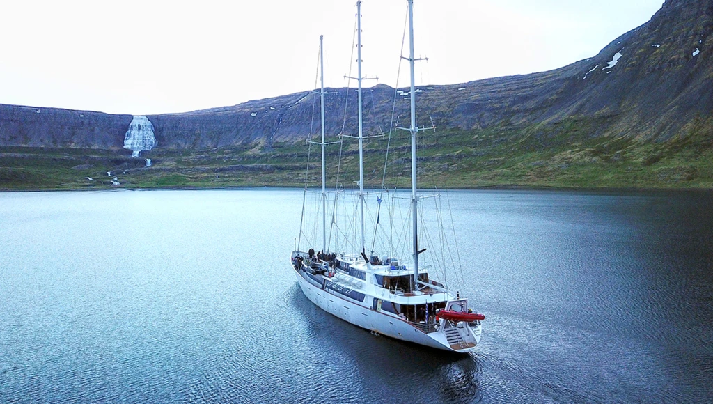 Du Péloponnèse à la mer Égée : voyage épicurien à la découverte des vins et merveilles de la Grèce