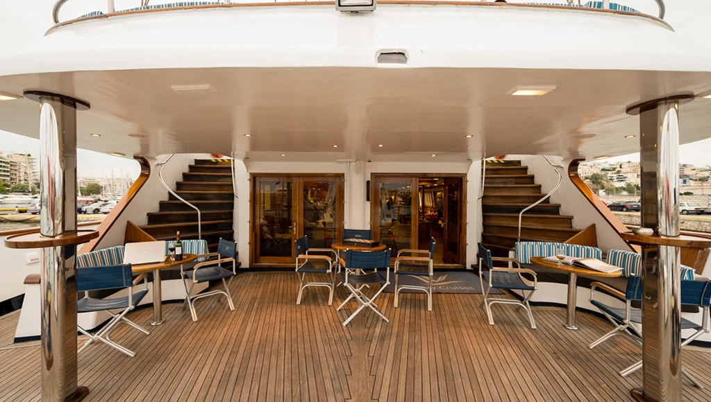 Du Péloponnèse à la mer Égée : voyage épicurien à la découverte des vins et merveilles de la Grèce