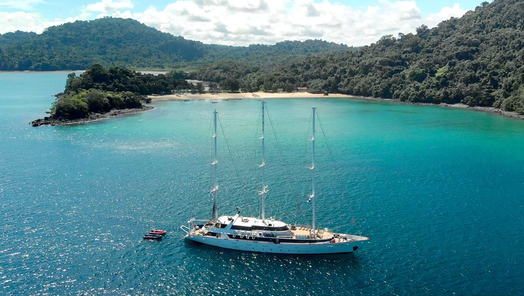 Du Péloponnèse à la mer Égée : voyage épicurien à la découverte des vins et merveilles de la Grèce