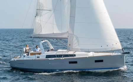 Oceanis 38