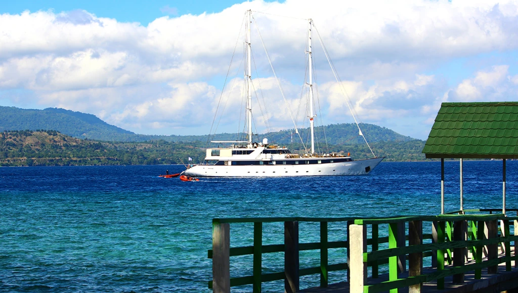 An 11 day tropical odyssey in the Polynesian islands of Papeete, Moorea and Bora Bora