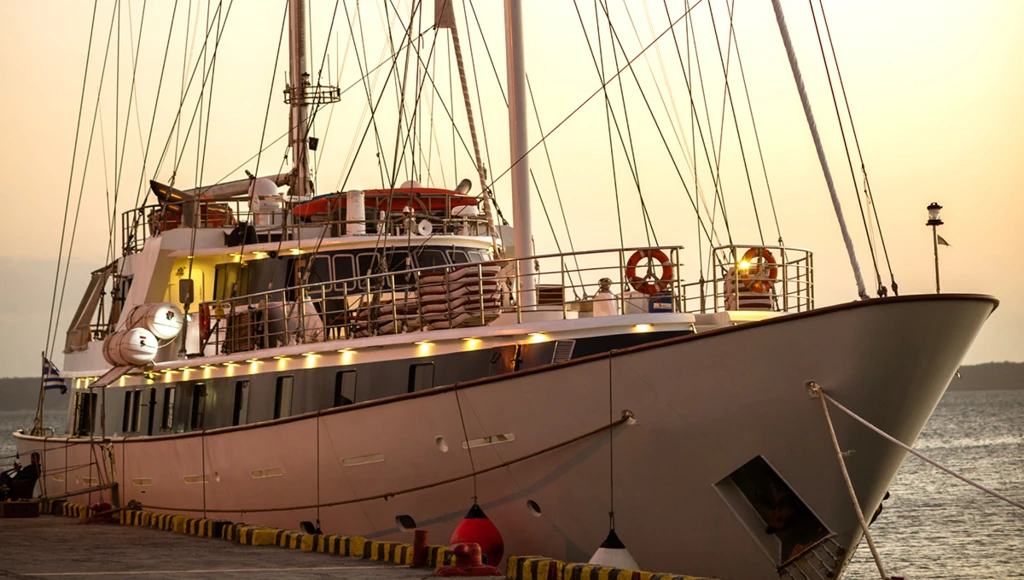 An 11 day tropical odyssey in the Polynesian islands of Papeete, Moorea and Bora Bora