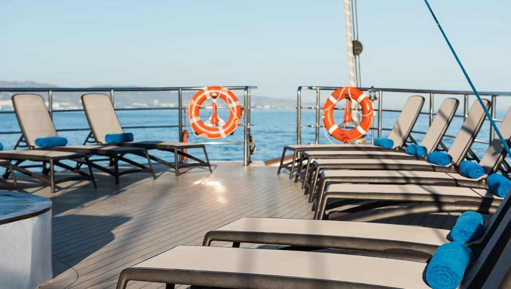 An 11 day tropical odyssey in the Polynesian islands of Papeete, Moorea and Bora Bora