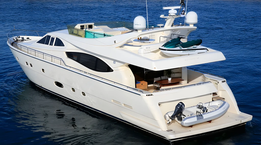 Ferretti 76