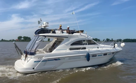 Sealine 360 Statesman Fly