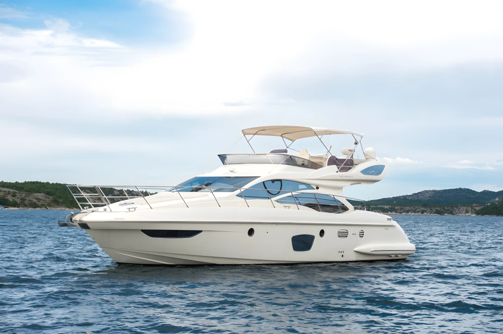 Azimut 47 Fly