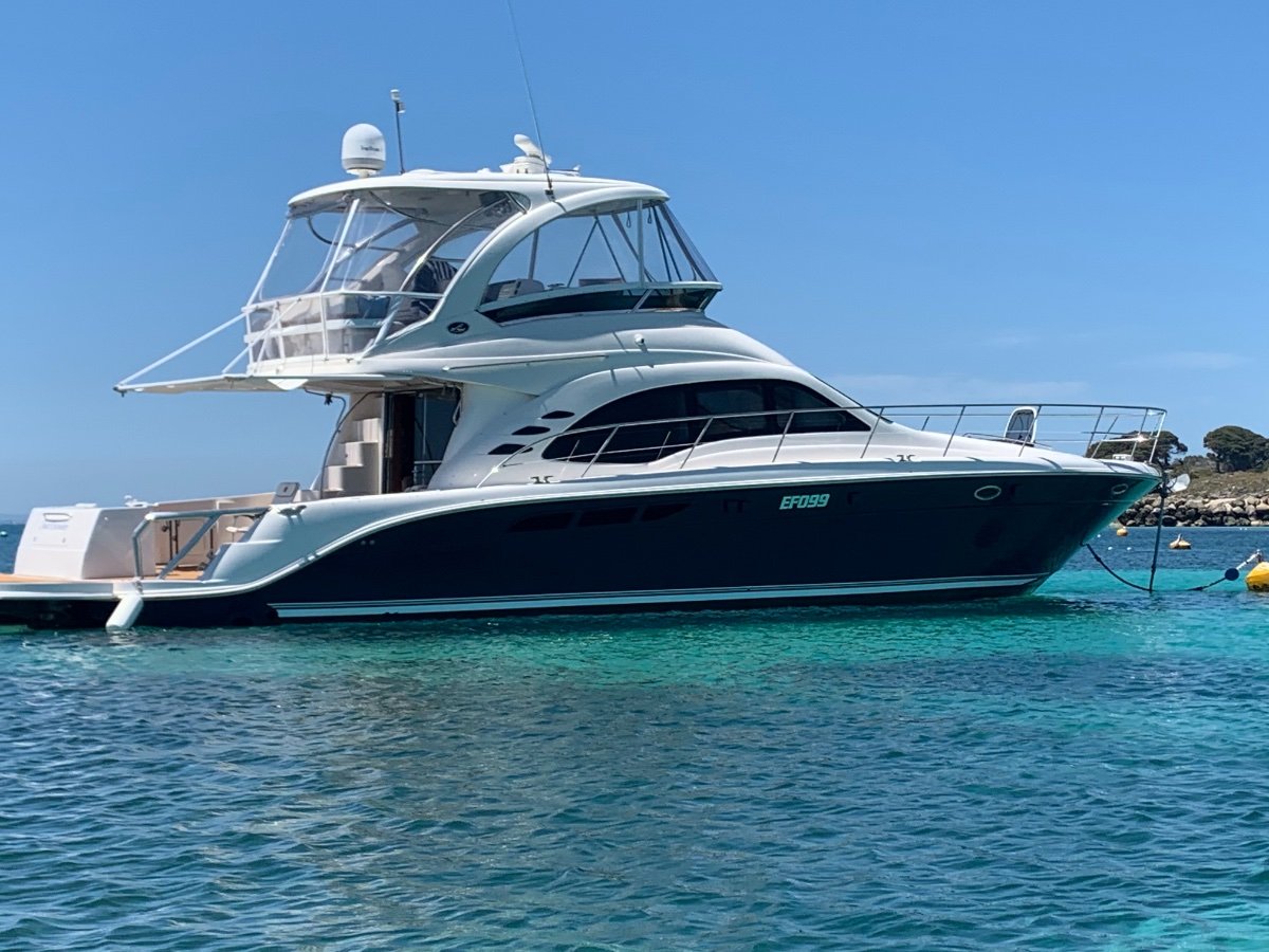 Sea Ray 52