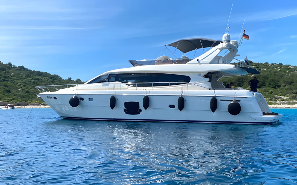 Ferretti 630