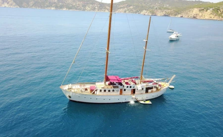 Classic Ketch 35 Metres