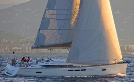 Sun Odyssey 519