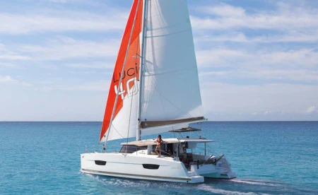 Lucia 40