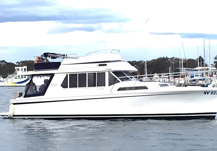 Fairway 36 Airlie Beach | MISS SAIGON