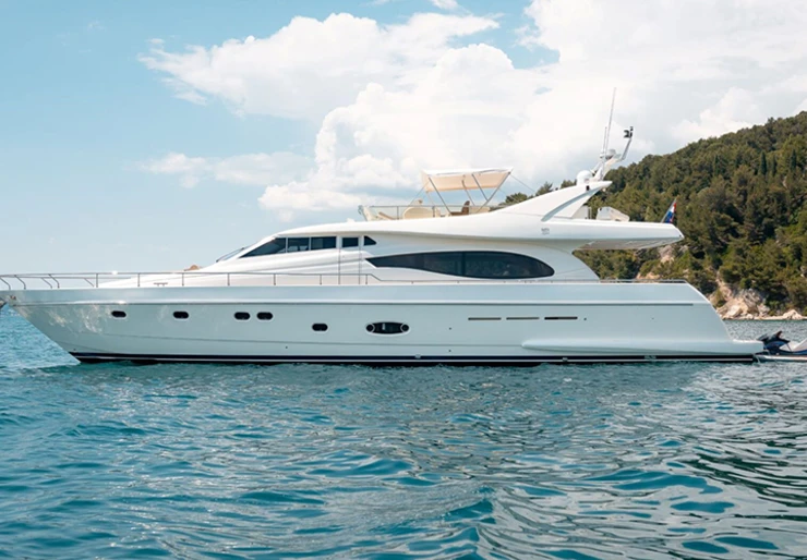 Ferretti 730 Hafen von Zadar | Marino