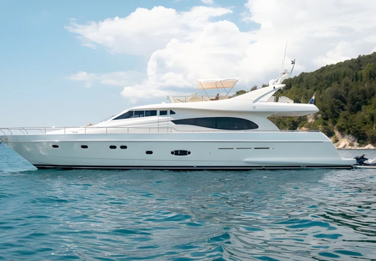 Ferretti 730 Fly Riposto | Angelica
