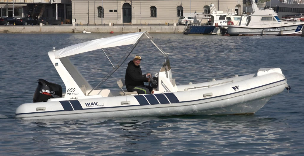 Wav Marine 650 Topline