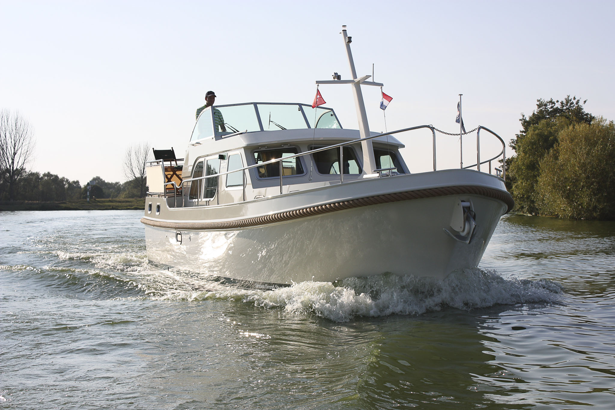 Linssen GS 60.33 AC