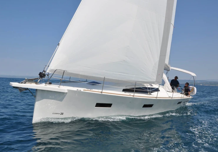 Cobra 38 Vodice | Teuta