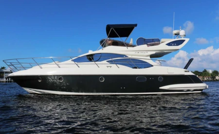 Azimut 43 Fly