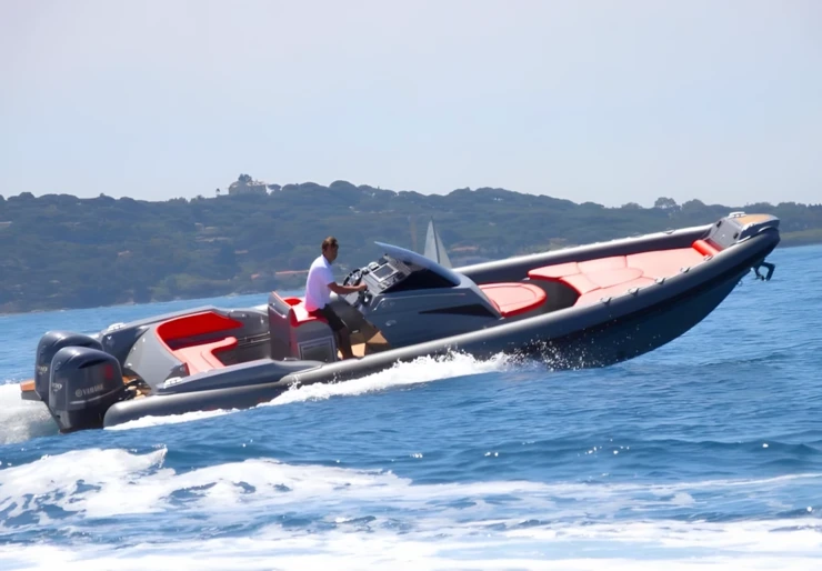 Adrenalina 9.50 L'amirauté Charles Ornano | Cusco