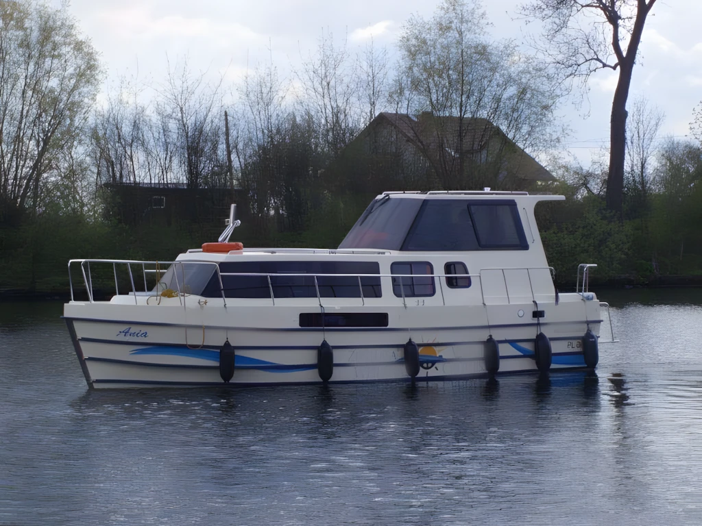 Vistula Cruiser 30 S