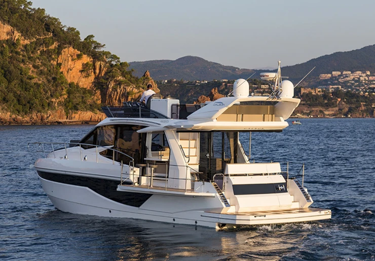 Galeon 460 Fly Mandalina | Sahara