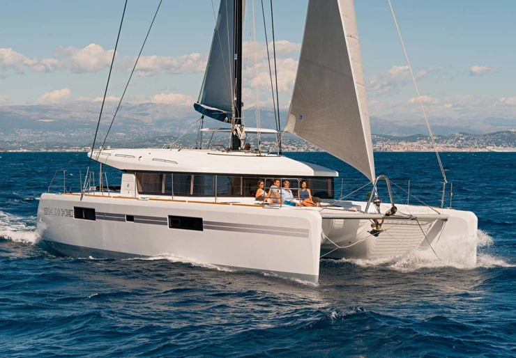 Lagoon 52 S Praslin | TAKAMAKA