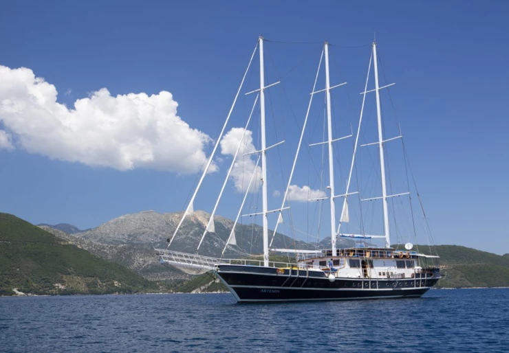 Artemis Zakynthos harbour | Artemis