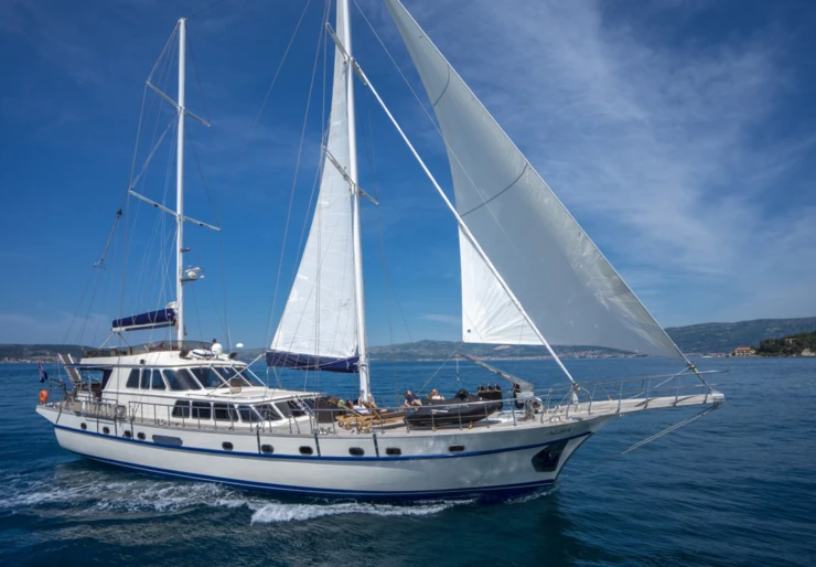 Alba Port de Split | Gulet Alba