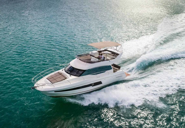 Prestige 460 Fly Hafen von Hyeres | 
