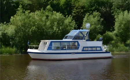 Safari Houseboat 1050