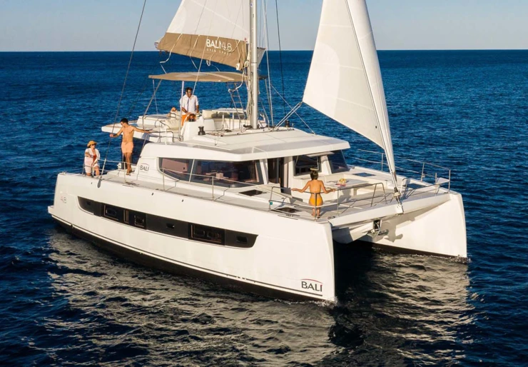 Bali 4.8 Hodges Creek Marina | MISS LILY