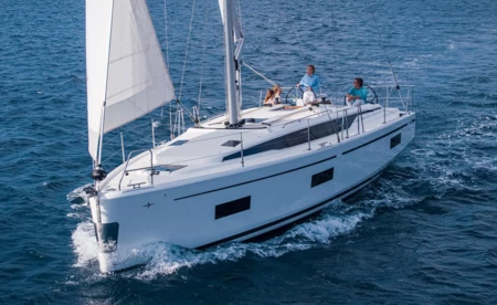Bavaria C42