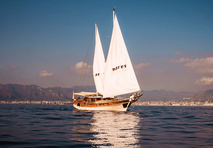 Hande Capo d'orlando | Hande - Capo Galera