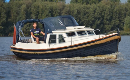 Drachtster Sloep Cabin 750