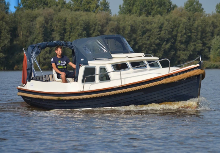 Drachtster Sloep Cabin 750 Woudsend | Drait 155