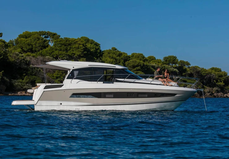 Jeanneau NC 37 Makarska | Black Pearl