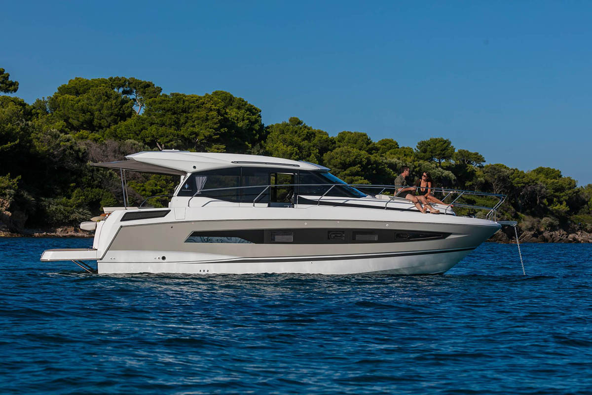 Jeanneau NC 37