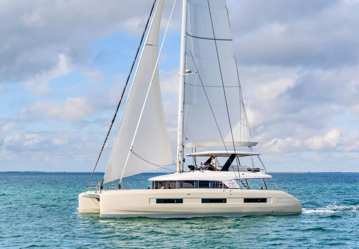 Lagoon Sixty 5 Sardaigne | KINGFISHER V