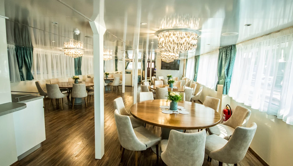 Segeln durch die berühmten Naturgebiete Kroatiens