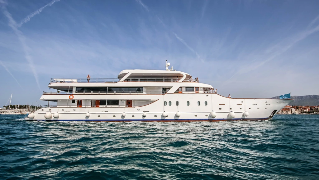 Dalmatien-Exkursion: Kreuzfahrt zwischen zauberhaften Inseln und Adria-Juwelen