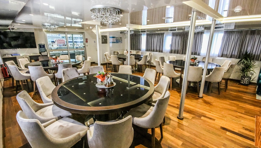 Dalmatien-Exkursion: Kreuzfahrt zwischen zauberhaften Inseln und Adria-Juwelen