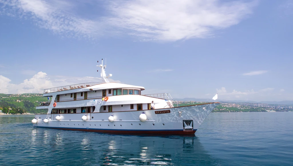 Crociera di 6 giorni da Dubrovnik a Spalato, alla scoperta delle isole più belle della Croazia