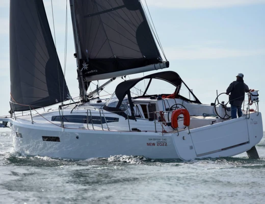 Sun Odyssey 380