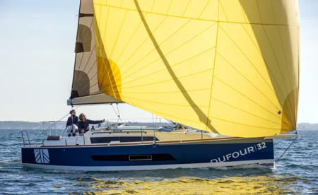 Dufour 32